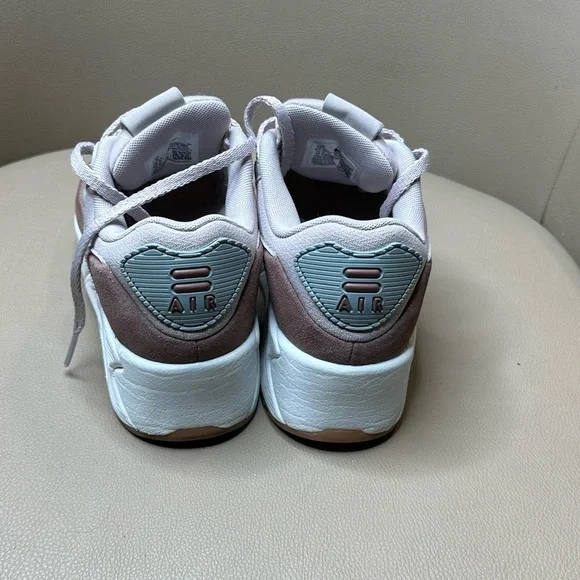 Nike Women's Sneakers - Pink and Gray